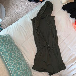 Army green romper with tie sting hood and tie waste band